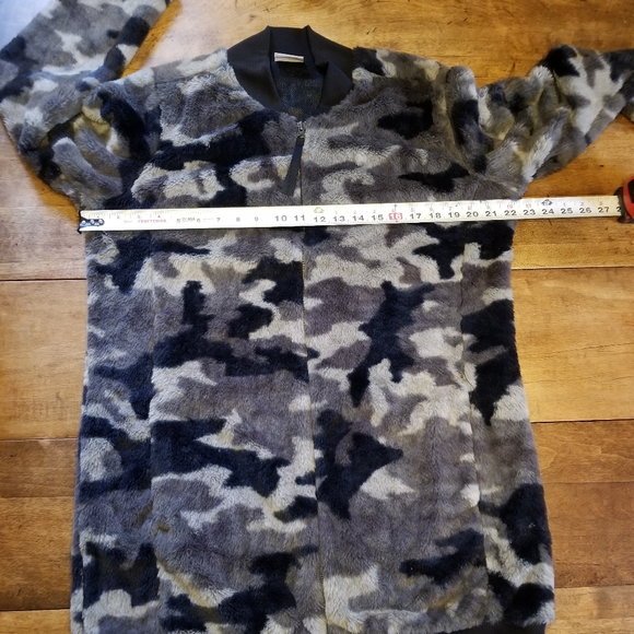 SALE 😯 Columbia soft jacket - Picture 5 of 6